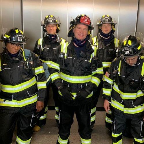 蓝天娱乐爆料前线  第2张