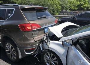 哈弗被追尾爆料视频,行车记录仪记录惊险瞬间 第2张 哈弗被追尾爆料视频,行车记录仪记录惊险瞬间 第2张